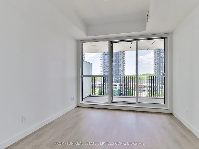 18 Esther Shiner Blvd #610 — Photo 33