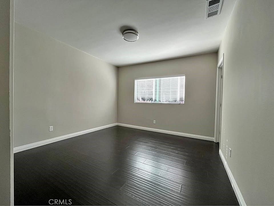 1st image of 30 N Cordova St