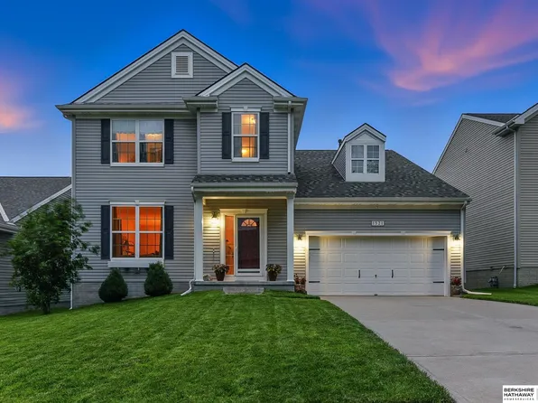 1321 N 209th St, Elkhorn, NE 68022