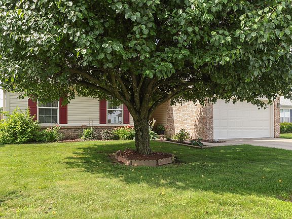 3rd image of 3335 Mechanicsburg Dr