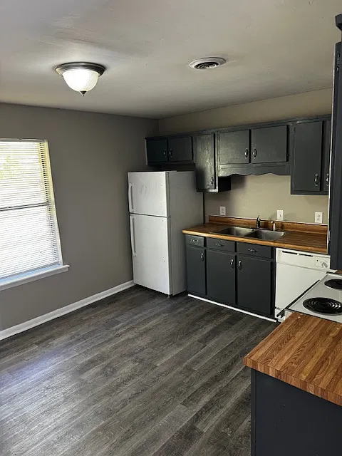 126 Pacific Way #27