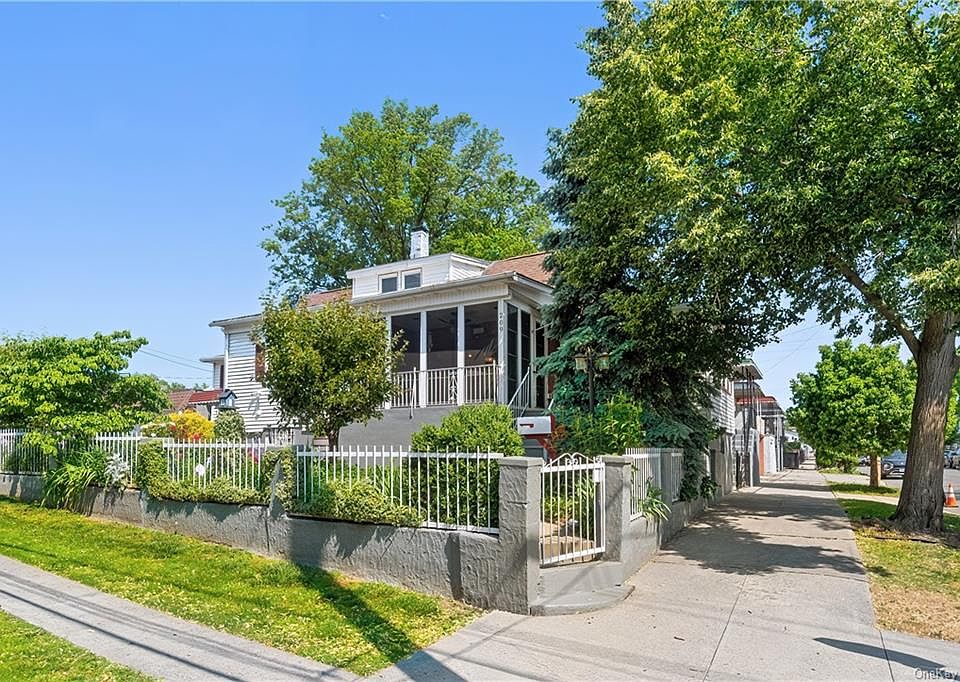 209 Newman Avenue, Bronx, NY 10473 Zillow