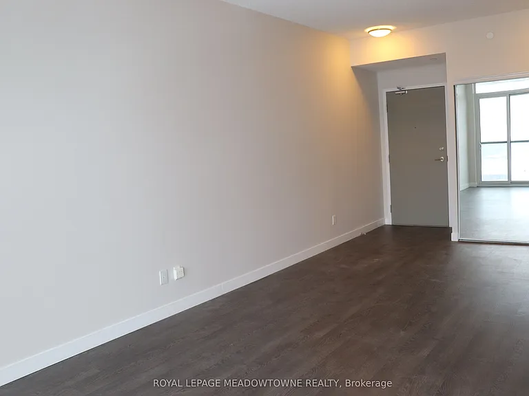 2055 Danforth Ave #903 — Photo 6