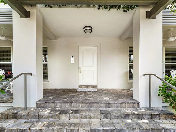 2nd image of 1025 Casuarina Road #4