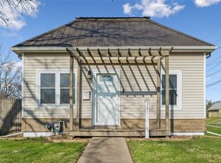 (Undisclosed Address), Oskaloosa, IA