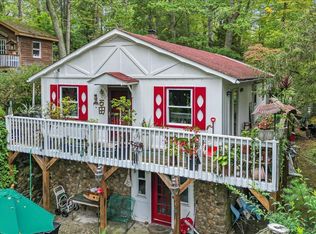 54 mountain rd Road, Wilton, CT 06897