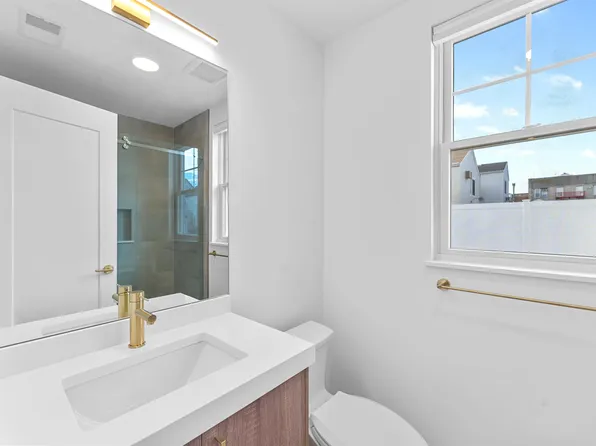 6717 Madison Street image 13 of 28