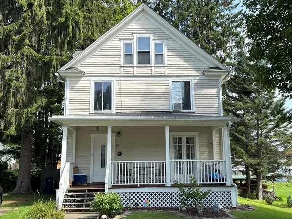 30 Center St, Oneonta, NY 13820
