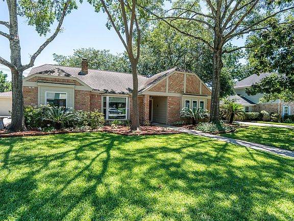 Kitchen, baths, including the master bath, have also been remodeled.