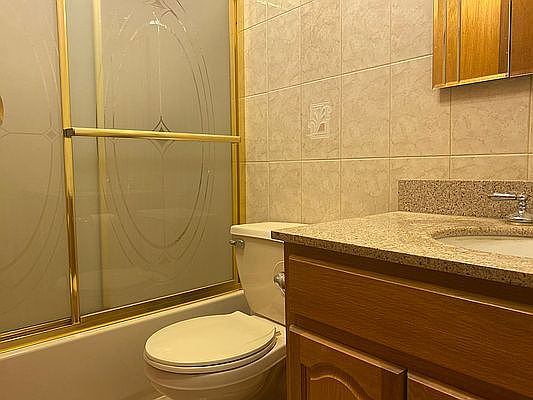 2nd image of 9501 Glenwood Rd Floor 2
