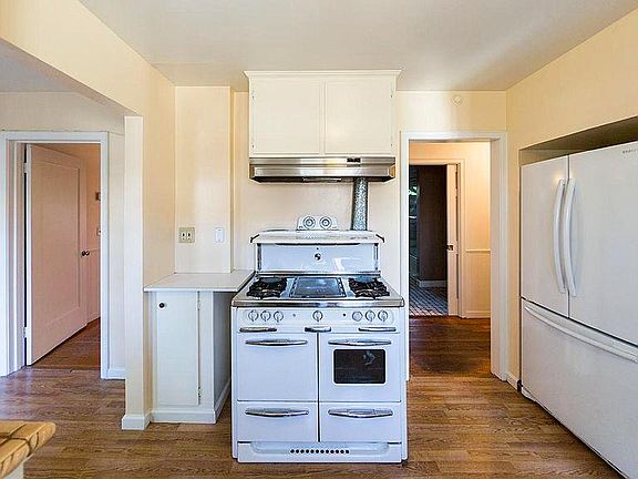 5th image of 12411 Ramona St