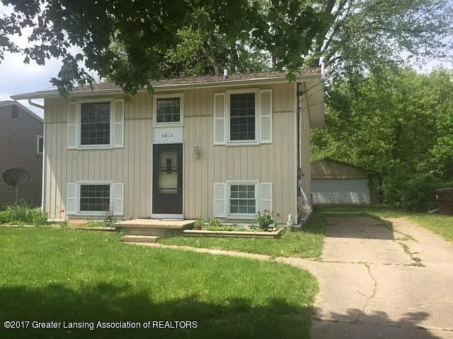 4812 Richmond St photo 1