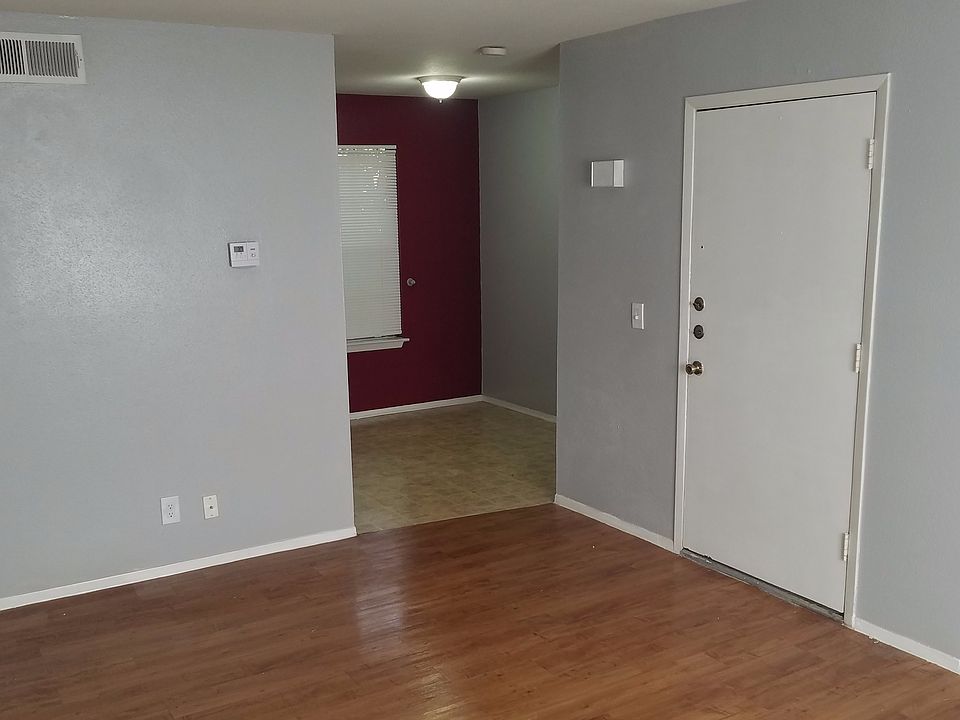 1st image of 235 E Mulberry Ave #301