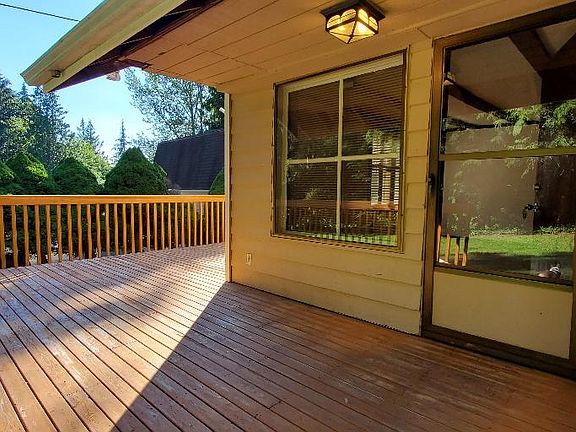 Front Porch/Deck