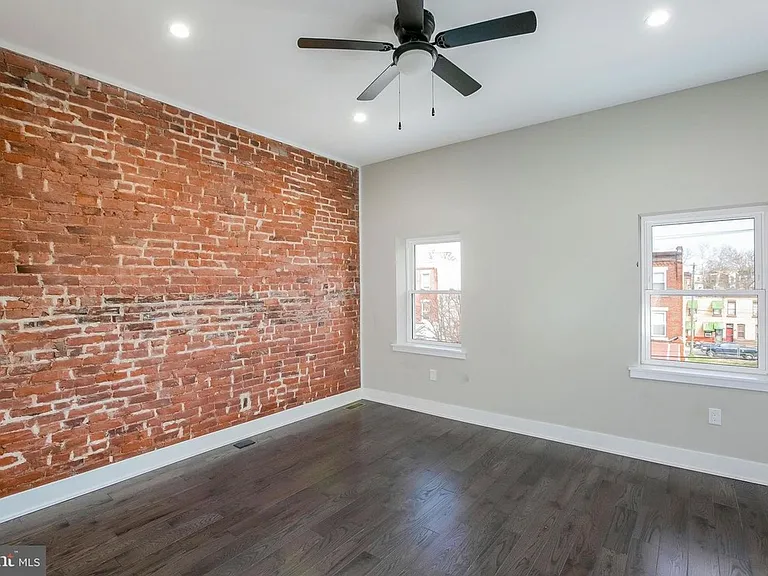 3118 W Montgomery Ave — Photo 15