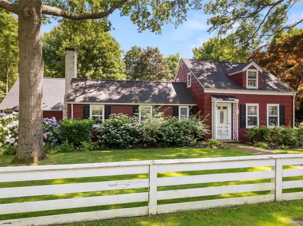 3500 Pine Neck Road, Southold, NY 11971