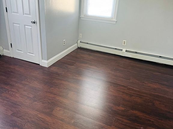 4th image of 270 Woonasquatucket Ave #272