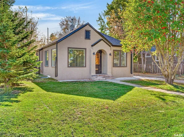 347 8th Street E, Prince Albert, SK S6V 0W1
