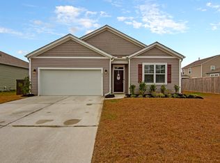 621 Wayton Cir, Moncks Corner, SC 29461