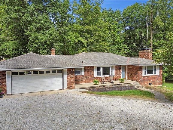 2nd image of 8723 Keys Rd