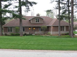 21931 Pine Hollow Ln, South Bend, IN 46628