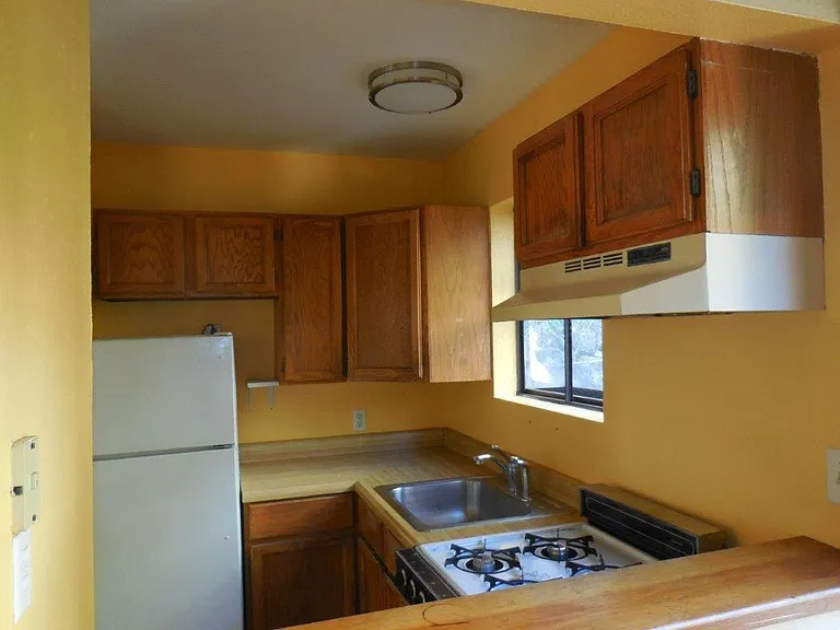 2124 5th Ave #B — Photo 7