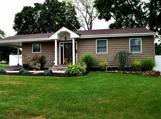 10 Fordham Rd, Parlin, NJ 08859