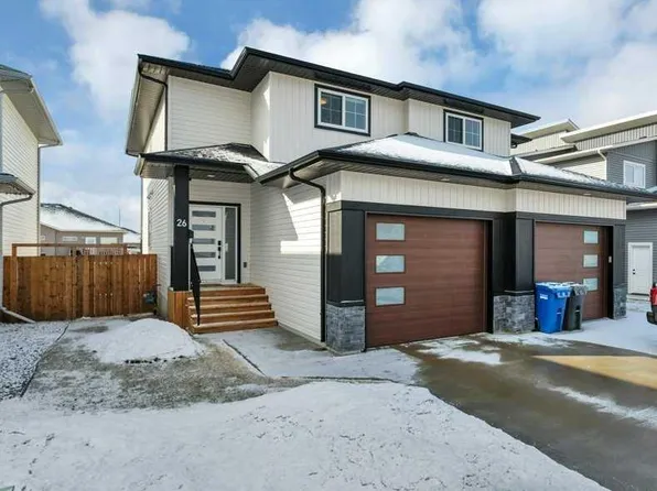 26 N Athens Pl, Blackfalds, AB T4M 0N5