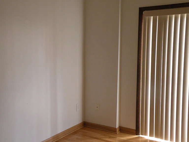 5716 Howe St #4B — Photo 22