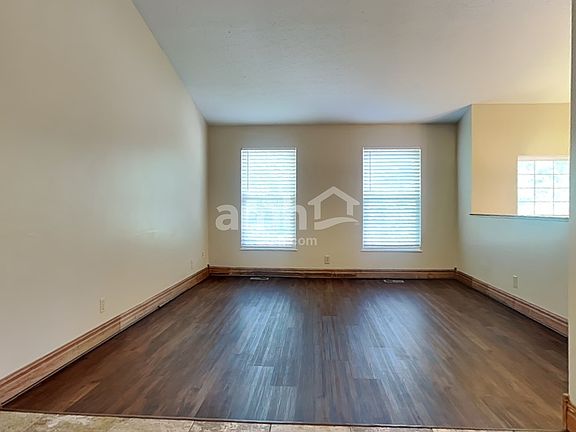 3rd image of 8670 E Main St