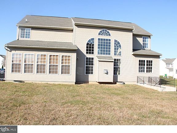4th image of 315 Caraway Dr