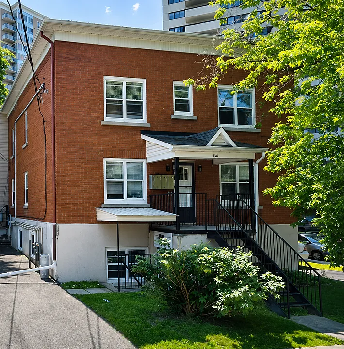 64 Genest St #3