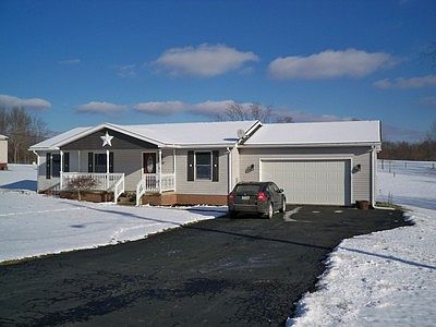 1st image of 403 Pauline Dr