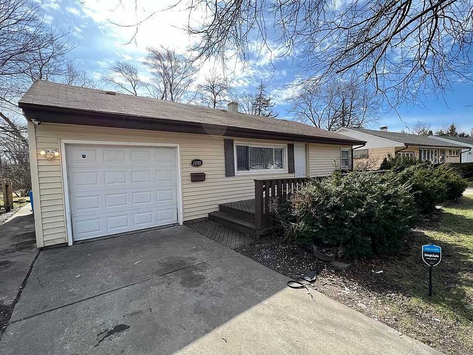 1st image of 15585 Park Ln