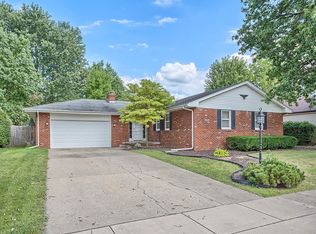 2308 Brookshire Dr W, Champaign, IL