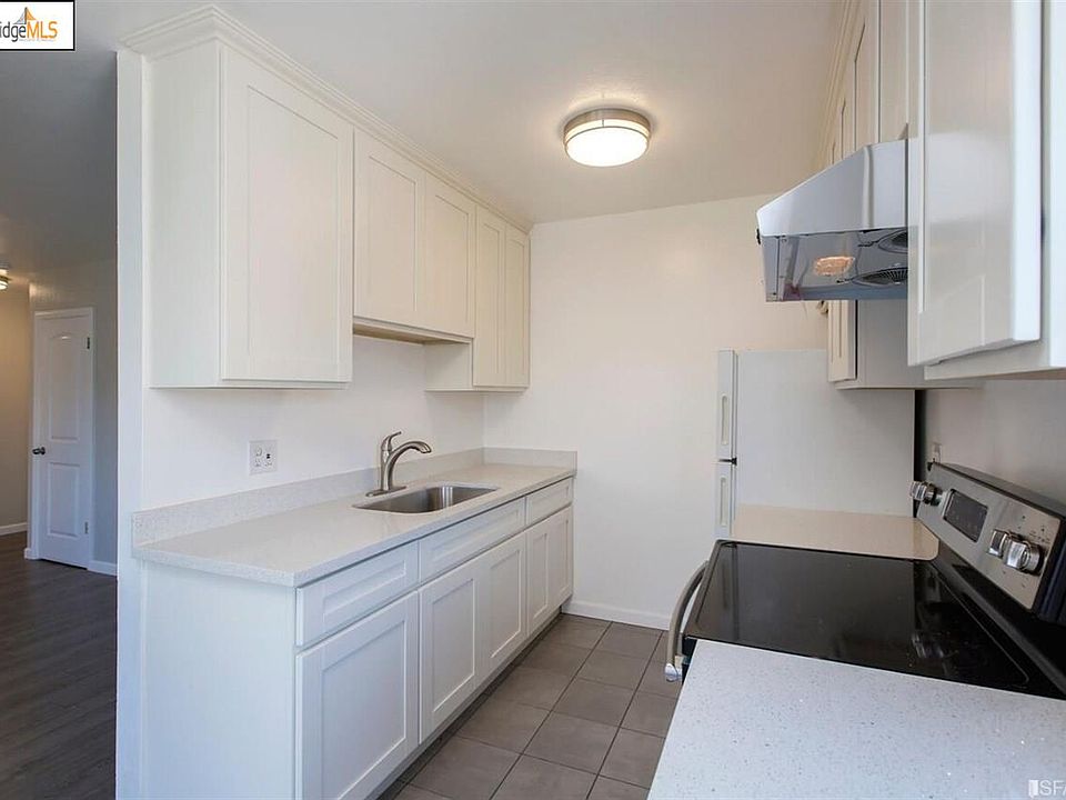 2nd image of 351 Hanover Ave APT 203
