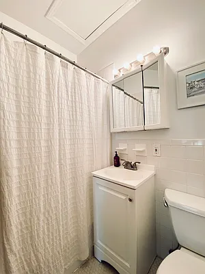 Rented by Corcoran | media 3