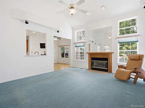 5th image of 7495 Kovacs Dr