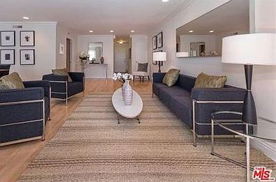 2nd image of 838 11th St APT 105