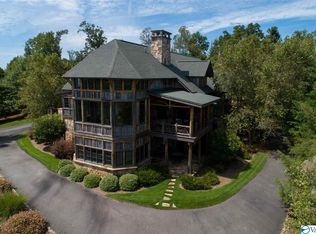 1635 Buck Island Dr, Guntersville, AL 35976