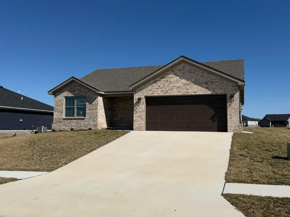 228 Brook Cv, Berea, KY 40403