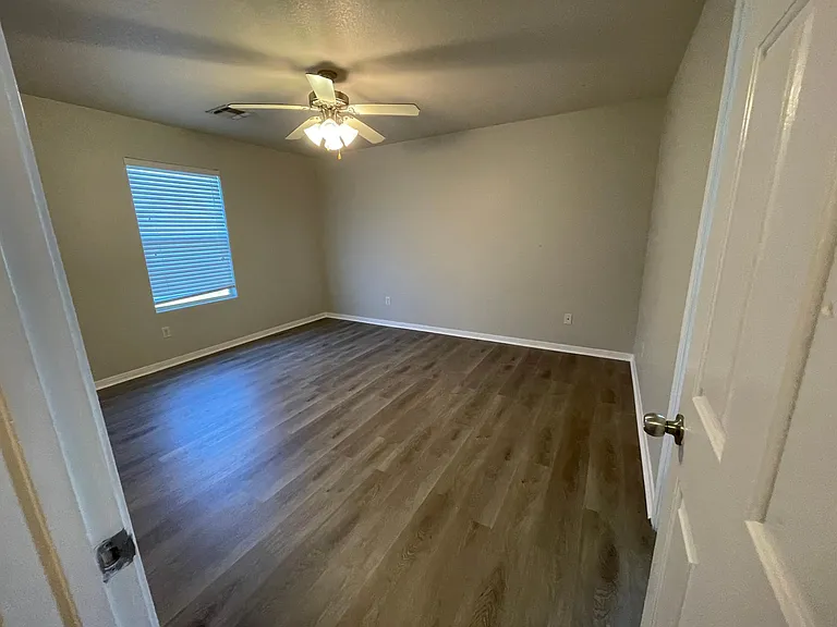 2309 Maedell Dr — Photo 16