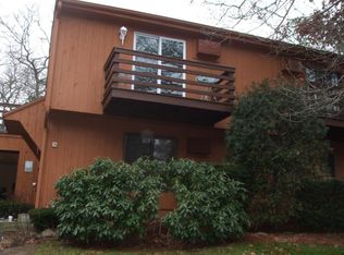 36 Heritage Dr #36, Buzzards Bay, MA 02532