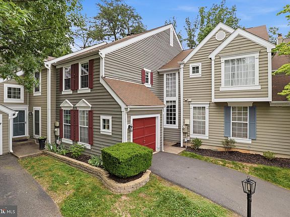 4th image of 11757 Arbor Glen Way