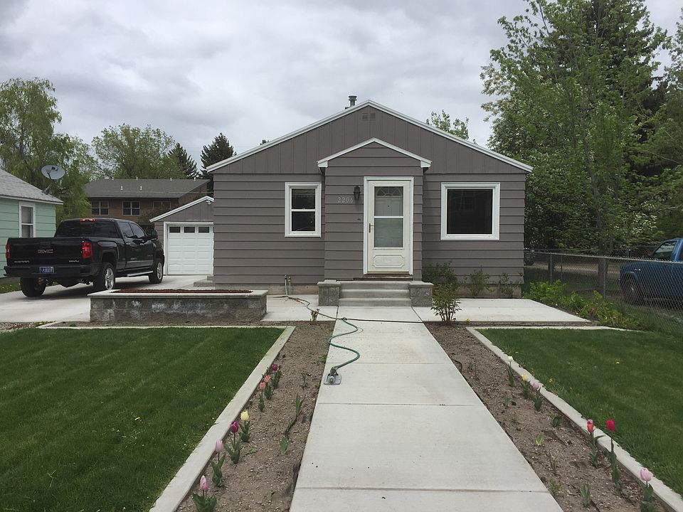 1st image of 2206 S 10th St W