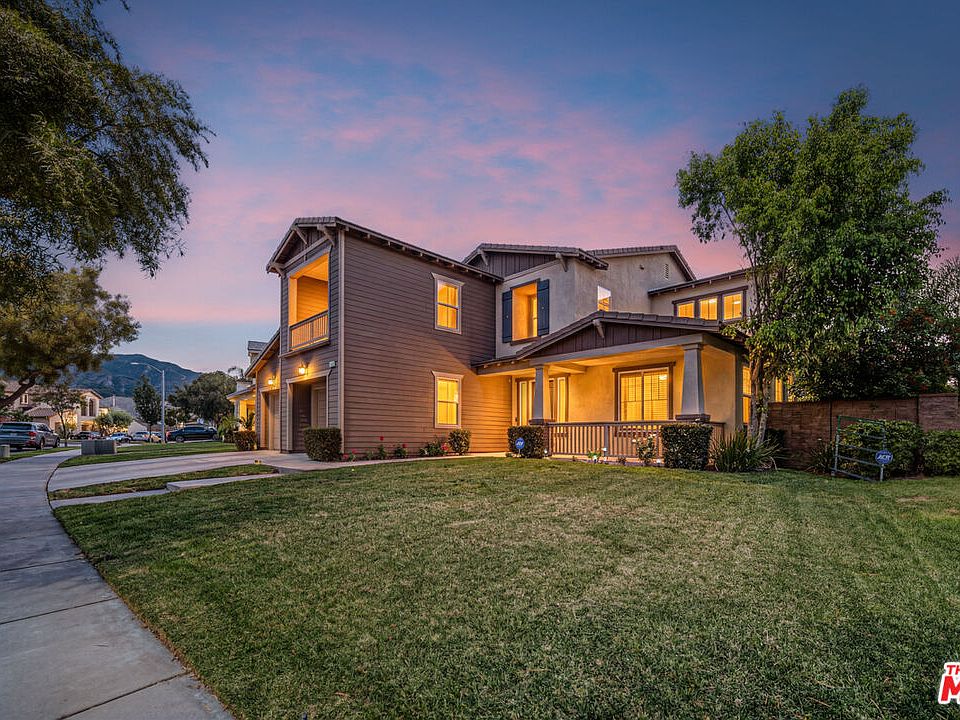 1st image of 25340 Coral Canyon Rd