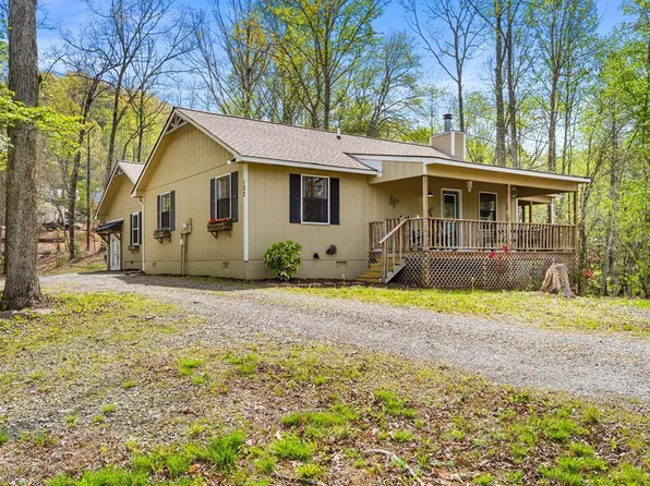 122 Penland Indian Trl, Hayesville, NC 28904