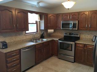 8235 Fulton Dr NW, Massillon, OH 44646