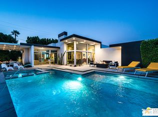 560 W Sepulveda Rd, Palm Springs, CA 92262