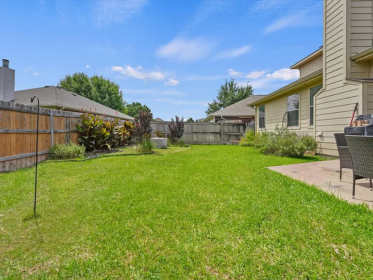 1006 Partridge Dr — Photo 10